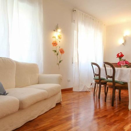 Papaveri Rossi Apartment Bordighera Exterior photo